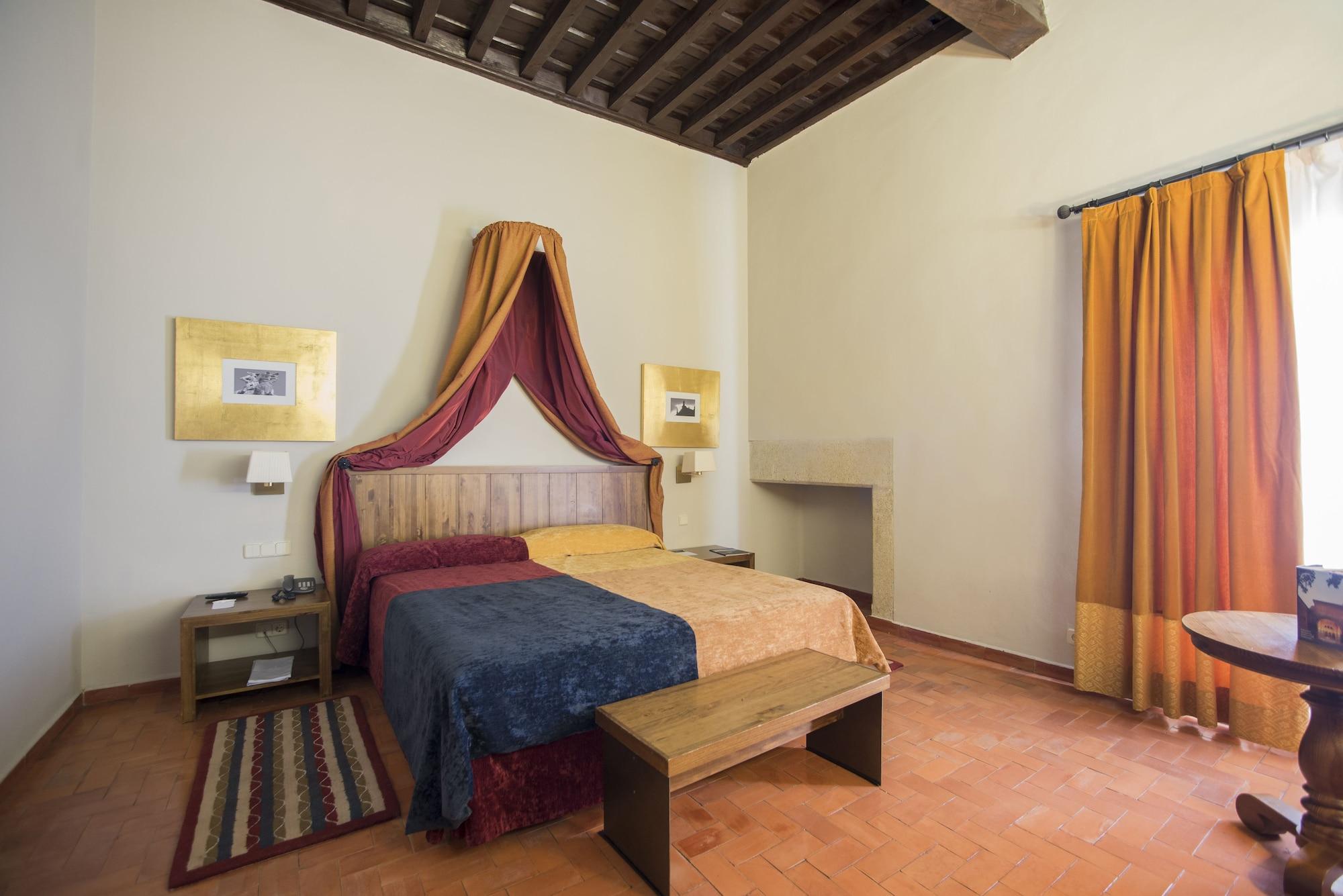 Parador De Trujillo Zewnętrze zdjęcie
